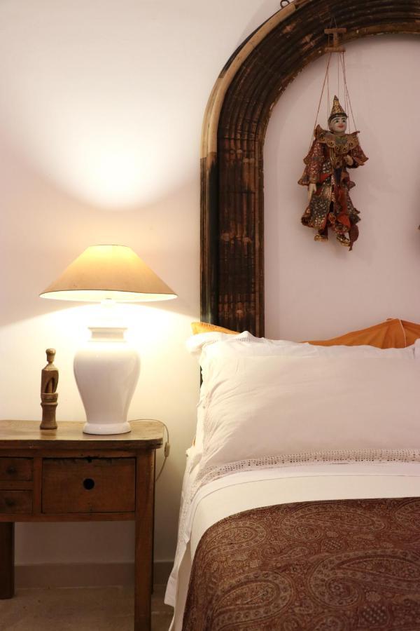 Residenza Fenicia Bed & Breakfast Locorotondo Bagian luar foto