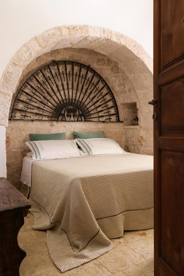 Residenza Fenicia Bed & Breakfast Locorotondo Bagian luar foto